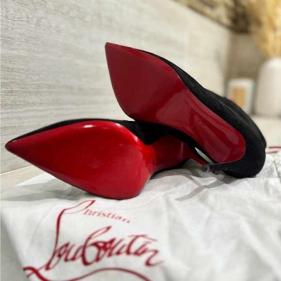 Christian Louboutin Elegant Black Suede Booties - Picture 4 of 6